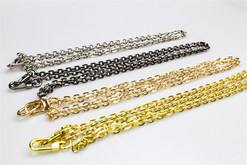 Metal chain lanyard